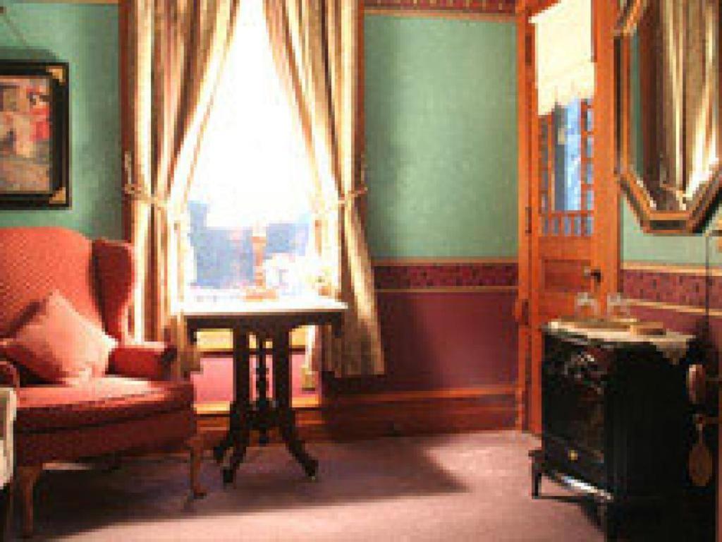 Grand Victorian B&B Inn Bellaire Oda fotoğraf